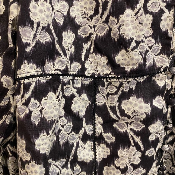 Rebecca Taylor Alicia Top Long Sleeve Buttoned Floral Blouse Size 8 NWT - Picture 14 of 15